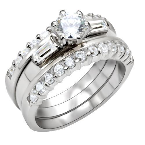 JCEAS1040 High-Polished 925 Sterling Silver Ring with AAA Grade CZ  in Clear